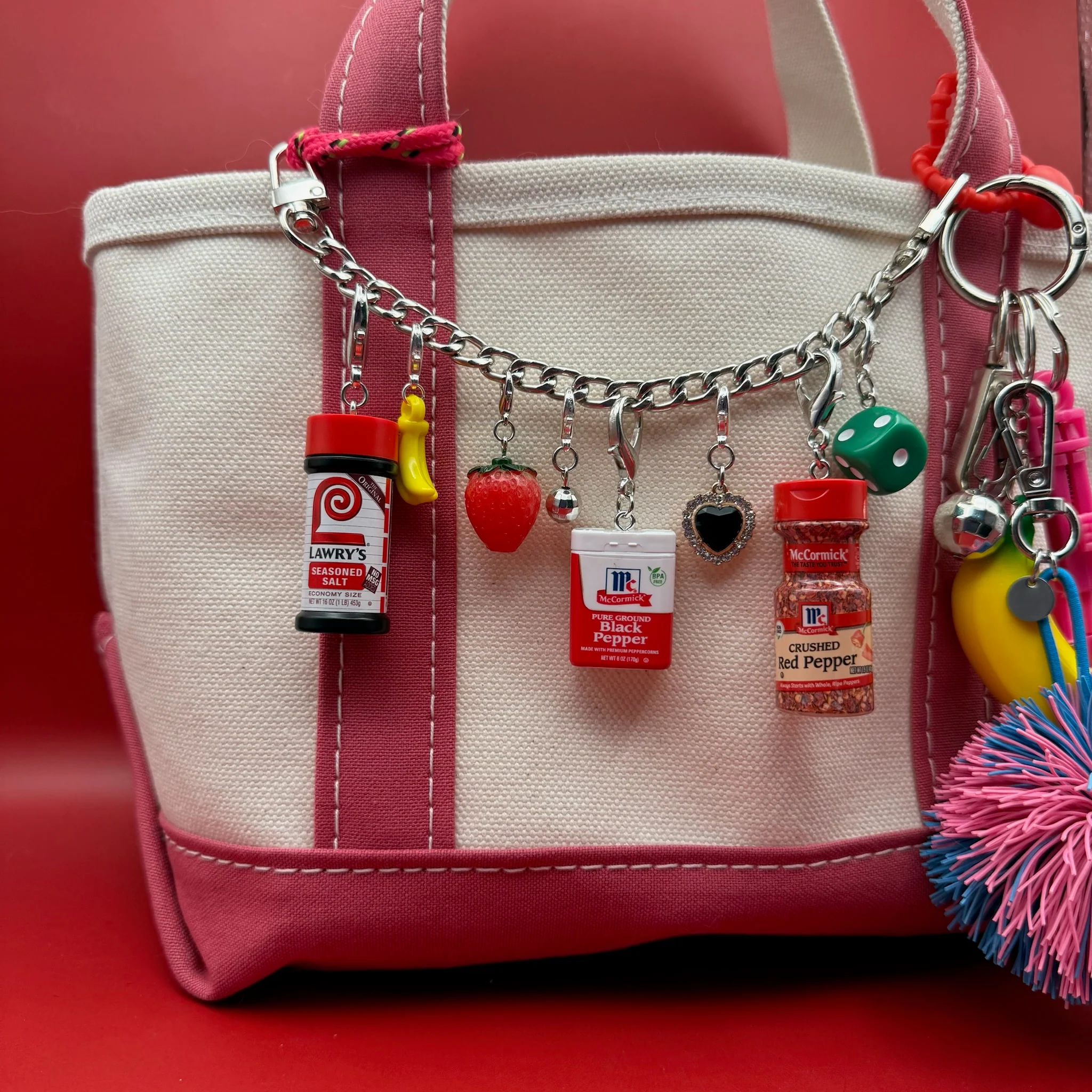Mini McCormick Crushed Red Pepper Bag Charm - Image 3