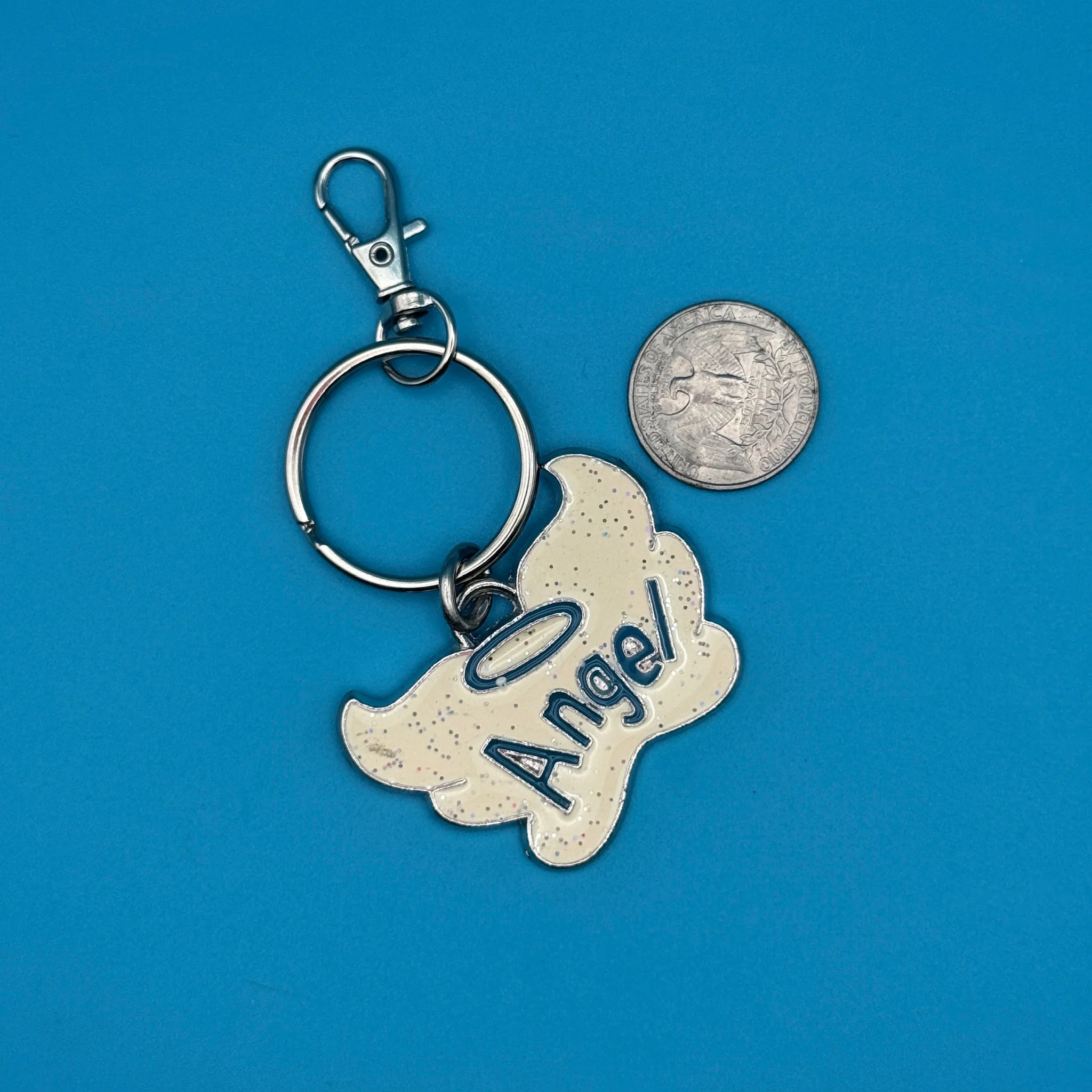 1980-1990s Vintage White Keychains & Bag Charms - Image 3