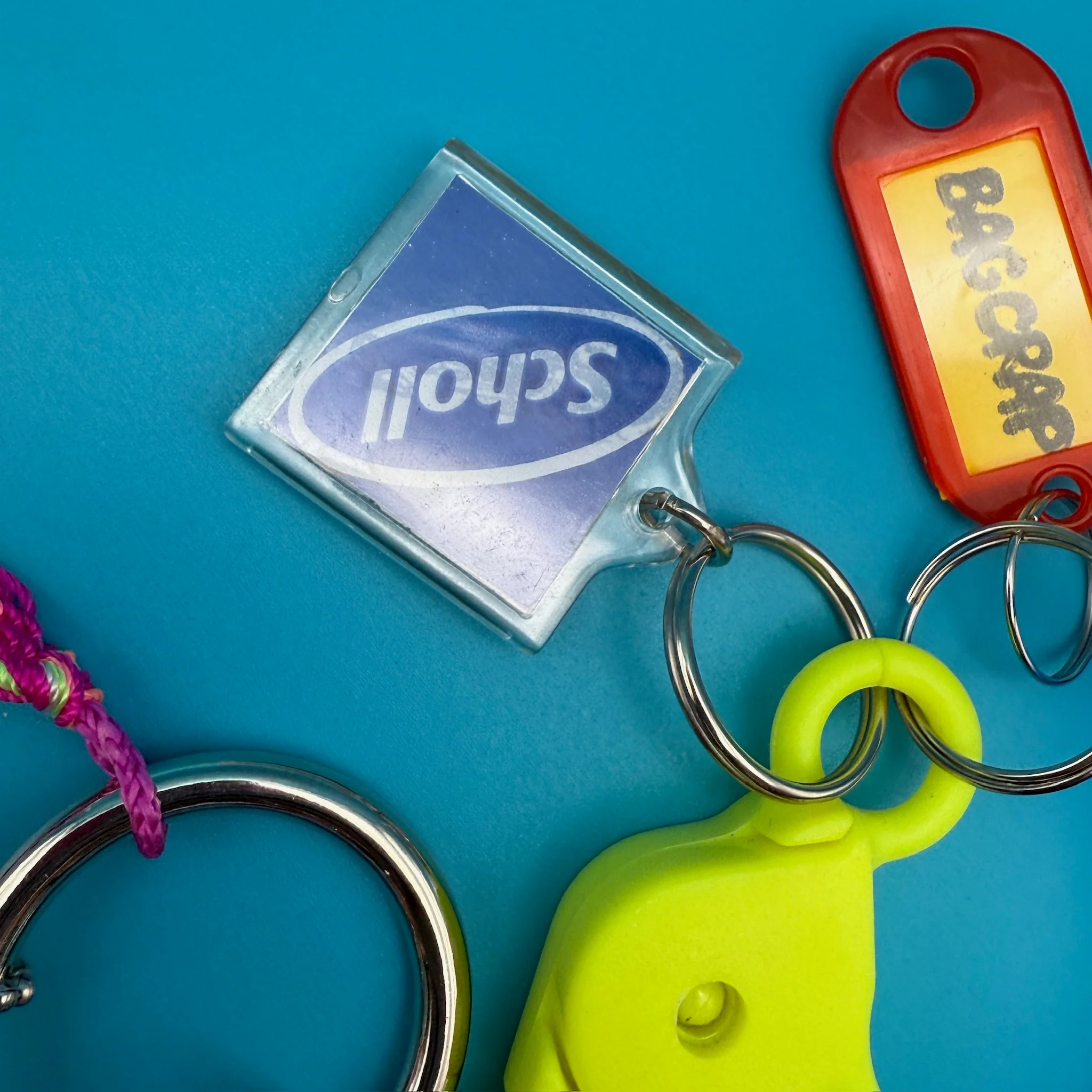 Vintage Y2K Hello Kitty Camera Keychain and Bag Charm Pack - Image 6